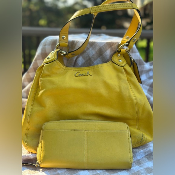 Coach Madison Leather Lindsey Satchel &  Wallet‎ - Picture 11 of 16